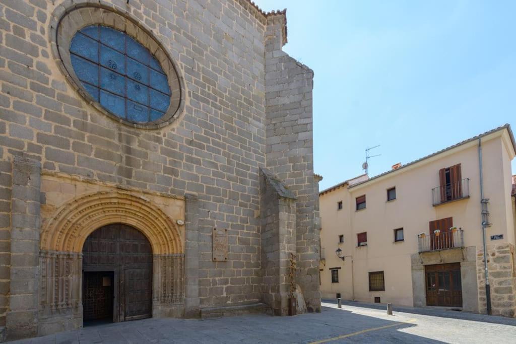 Apt - Plaza Mayor Of Avila - 1 Min Alcazar Eksteriør billede